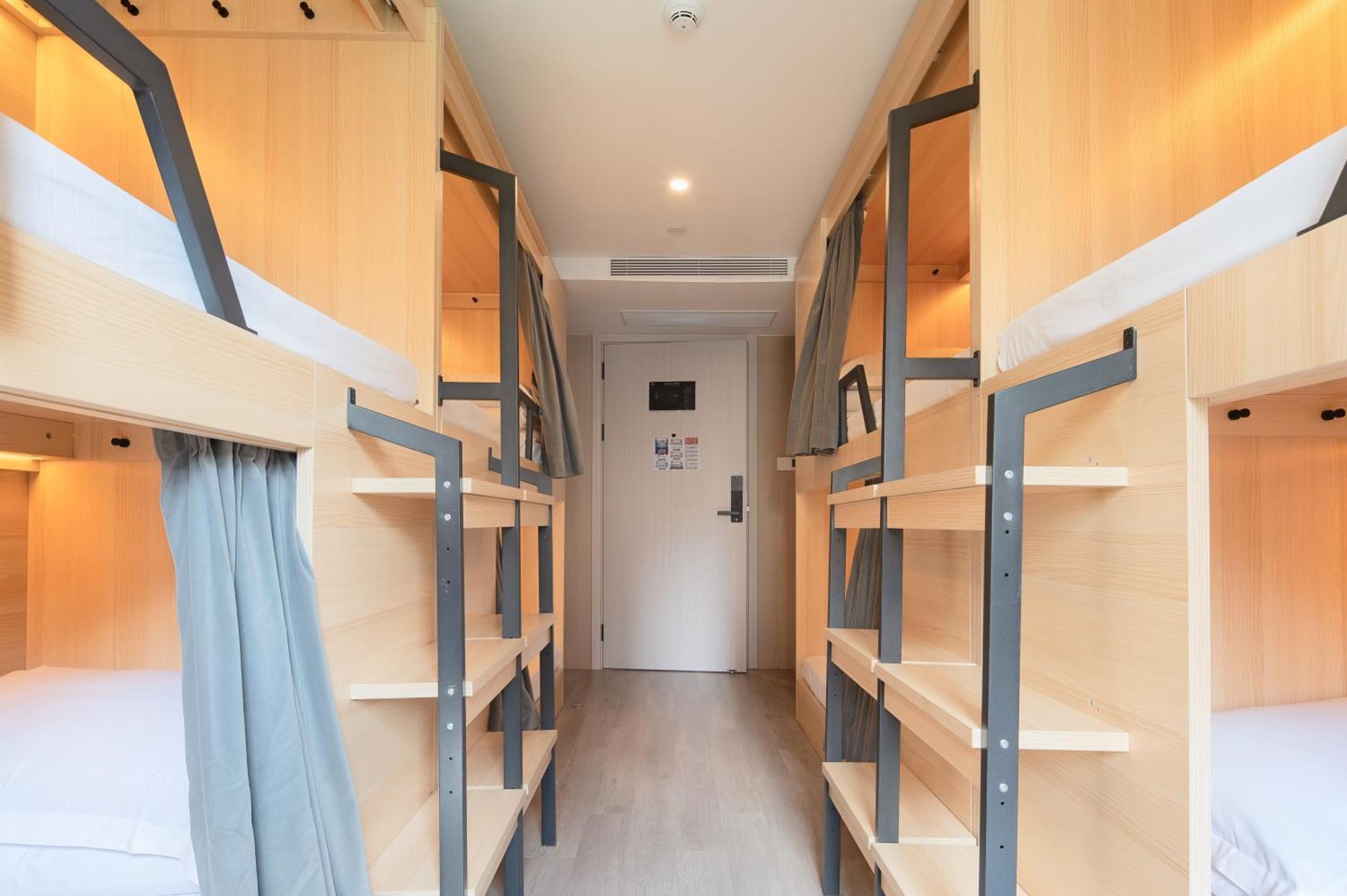 Dayin International Youth Hostel -Near People'S Square & Old Town -Social Area -Bar -Cafe -Gym -Free Laundry Luggage Storage -24H Front Desk -English Service Шанхай Экстерьер фото