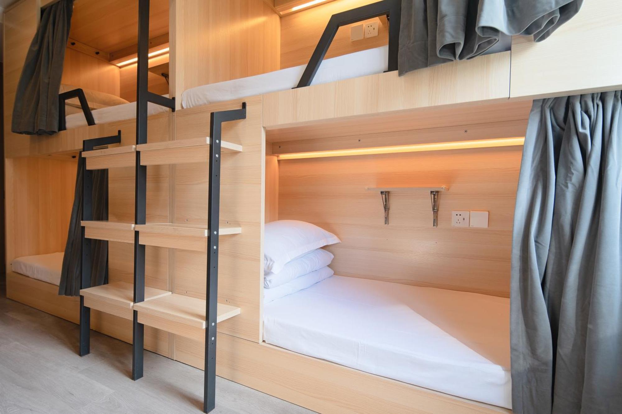 Dayin International Youth Hostel -Near People'S Square & Old Town -Social Area -Bar -Cafe -Gym -Free Laundry Luggage Storage -24H Front Desk -English Service Шанхай Экстерьер фото